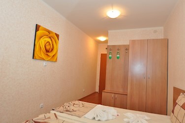 Economy Room