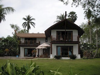 3 Bedroom Grand Beachfront Villa