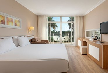 Standard Room Side Sea View