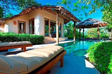 Tropical Pool Villa