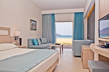 Beach Front Junior Suite Open Plan