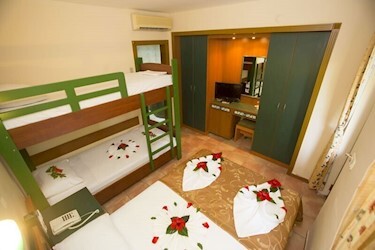 Bunkbed Room