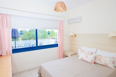 One Bedroom Apartment