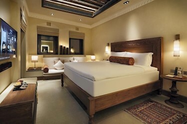 Al Bait Grand Room (with Extra Bed/without Extra Bed)