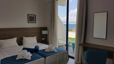 Studio Suite Pool &amp; Sea View