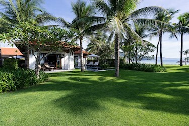 Ocean Front Pool Villa