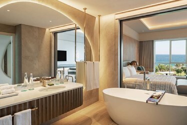Deluxe Sea View
