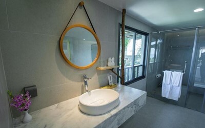 Honeymoon Suite Sea View