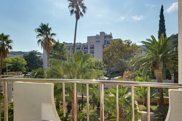 DBL NO BALCONY