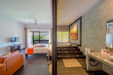 Deluxe Ocean View with Balcony