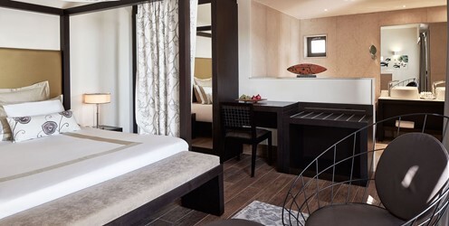 Pool Suite