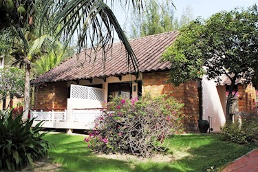 Bungalow Garden View