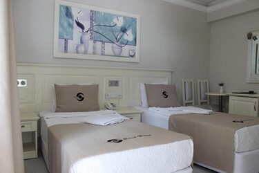Side Sea View Standard Room