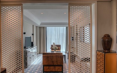 Luxury Burj View Suite