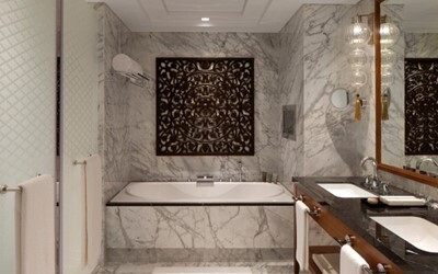 Luxury Burj View Suite