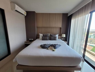 Grand Deluxe Room