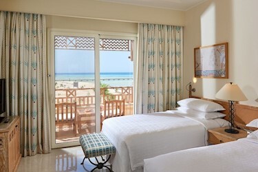 Deluxe Beach Front Suite