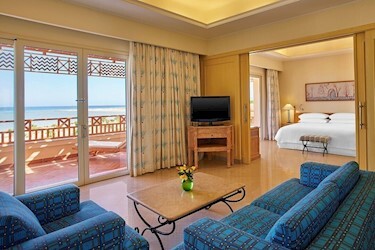 Deluxe Beach Front Suite