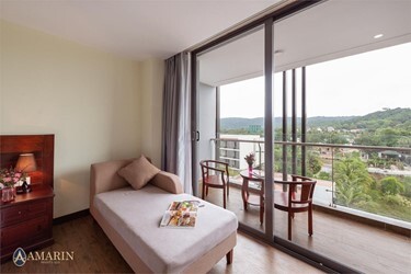 Deluxe Hill View