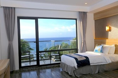 Deluxe Family Room Sea View with Balcony