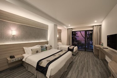 Deluxe Family Room Sea View with Balcony