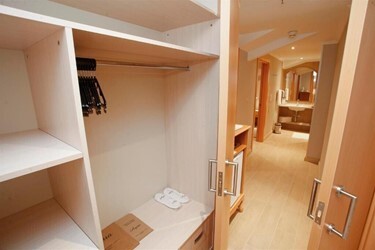 Family Suite Side Sea View