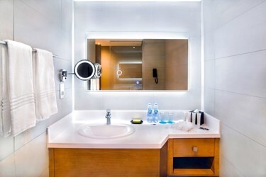 Deluxe Room Sea View With Balcony