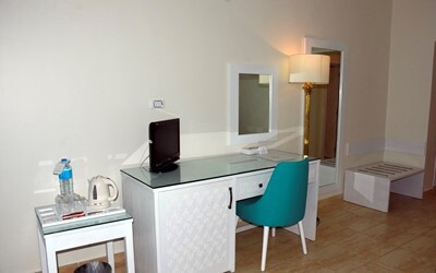 Superior Pool View Room