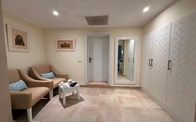 Superior Pool View Room