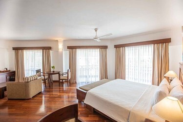 Sea View Suite