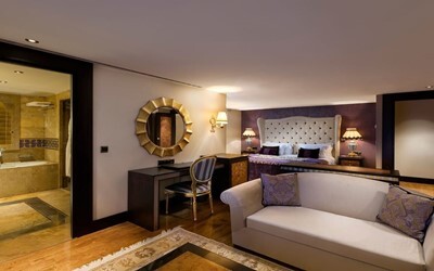 Dublex Pool Suite