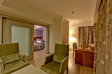 Suite Room