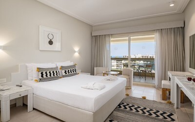 Superior Room Pool Or Sea View 