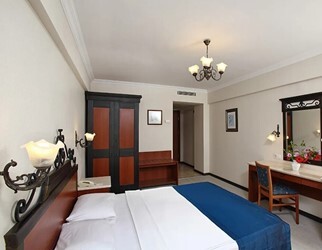 Standard Room Land View