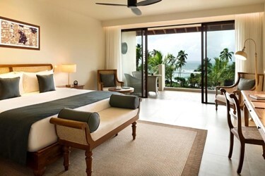 Deluxe Ocean View Room 