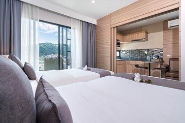 Grand Deluxe Sunset View Room