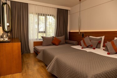 Standard Mainbuilding without Balcony