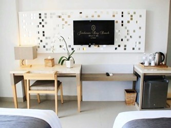 Panyembrahma Room