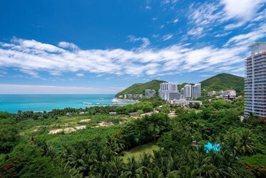 Superior Balcony Room