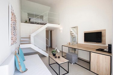 Executive Loft Suite Inland View