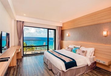 Deluxe Ocean View with Balcony