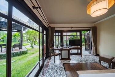 Premier Deluxe