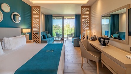 Junior Suite With Garden View