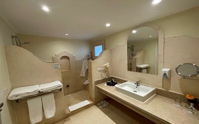Superior Sea View Room