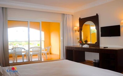 Superior Room Pool View