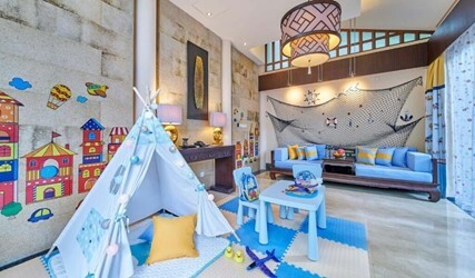 Family Pool Villa