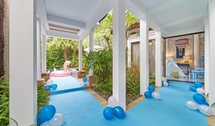 Family Pool Villa