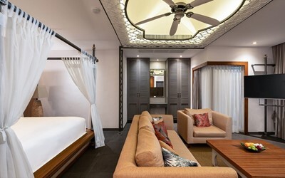 Grand Pool Villa
