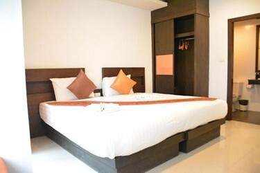 Deluxe room with a Mountain View