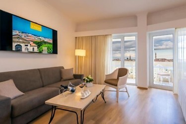 Junior Suite Old Town View